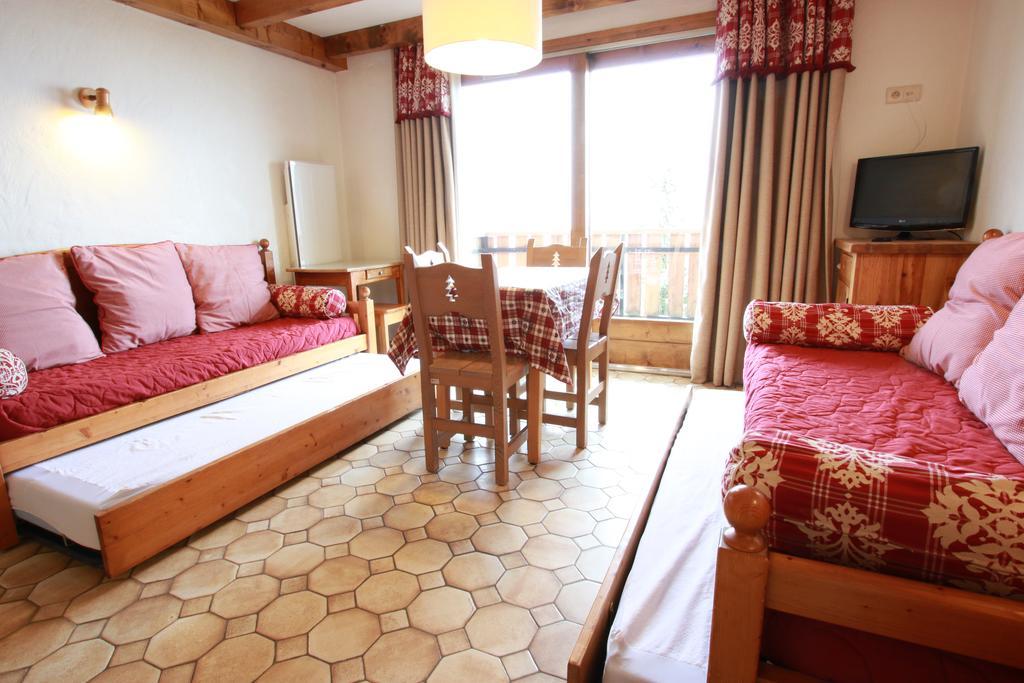Chez Francine Apartment Нотр-Дам-Дьо-Белкомб Екстериор снимка