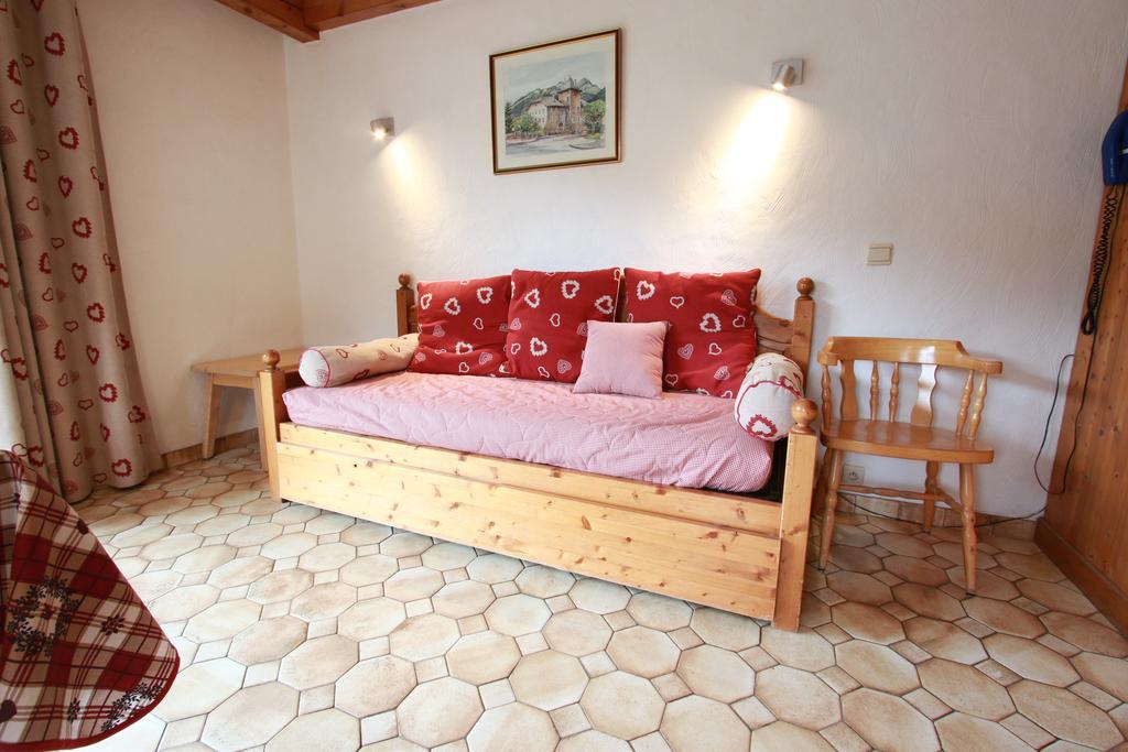 Chez Francine Apartment Нотр-Дам-Дьо-Белкомб Екстериор снимка