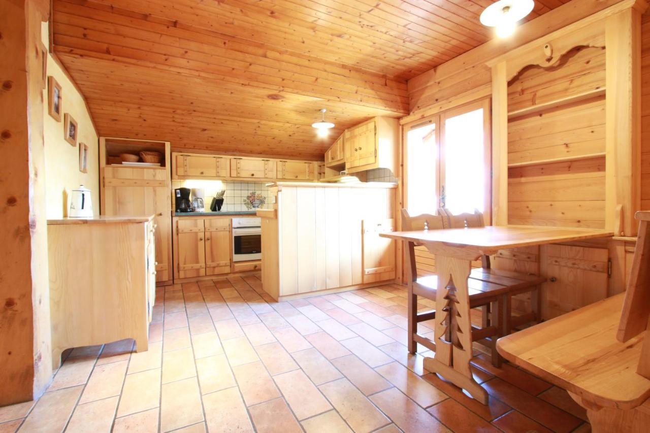 Chez Francine Apartment Нотр-Дам-Дьо-Белкомб Екстериор снимка